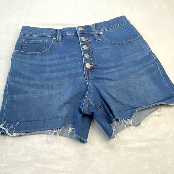 MADEWELL HIGH RISE BUTTON FRONT DENIM SHORTS - Picture 1 of 8